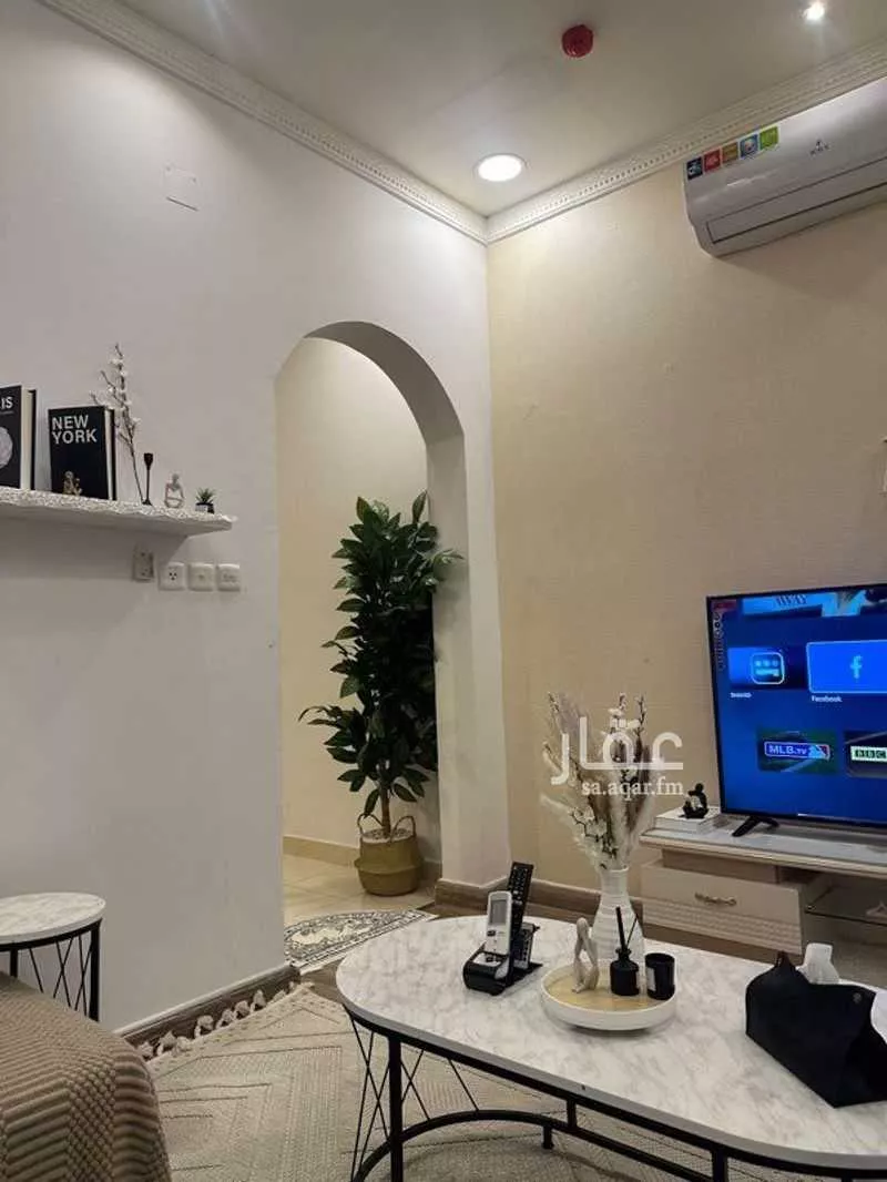 شقة مفروشة للحجز في طريق الامام سعود بن عبدالعزيز بن محمد الفرعي ، حي الشهداء ، الرياض ، منطقة الرياض 1 صورة