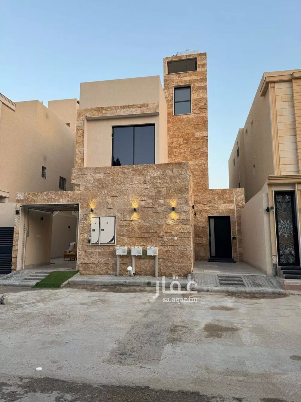 دور للبيع في شارع محمد بن علي الحنفي, حي العارض, مدينة الرياض, منطقة الرياض 1 صورة