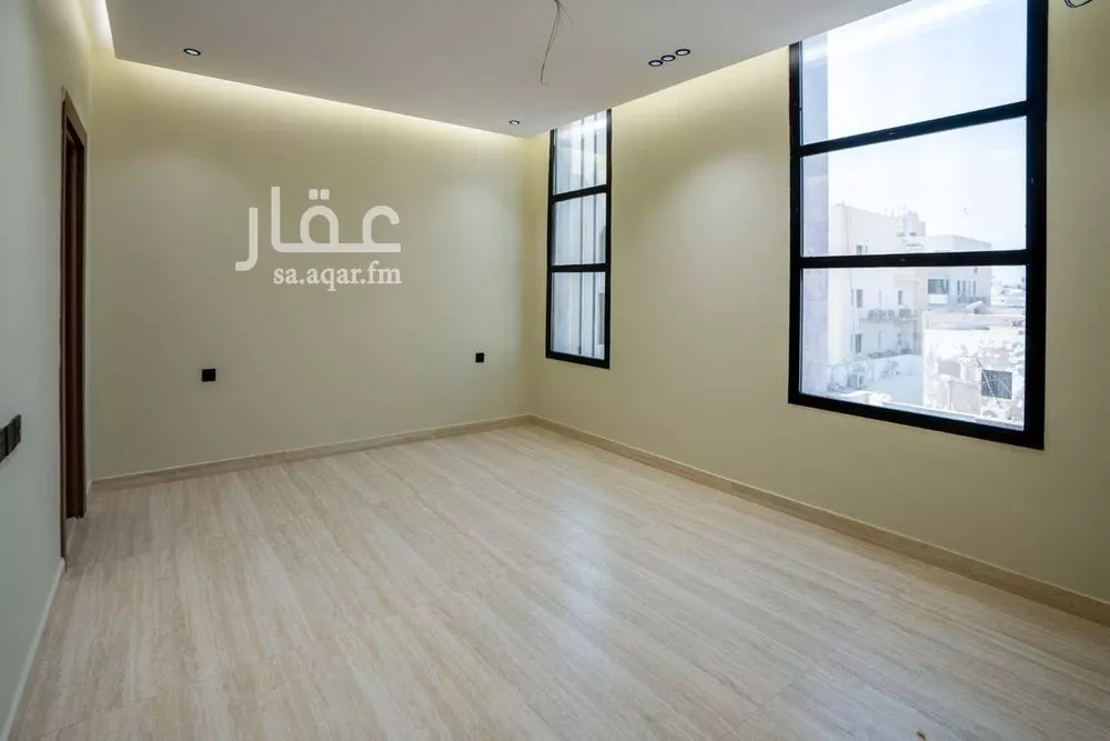 شقة للبيع في شارع احمد بن شيخان, حي الروضة, مدينة جدة, منطقة مكة المكرمة 1 صورة