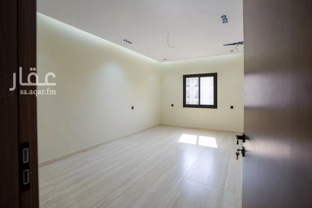 شقة للبيع في شارع احمد بن شيخان, حي الروضة, مدينة جدة, منطقة مكة المكرمة 1 صورة