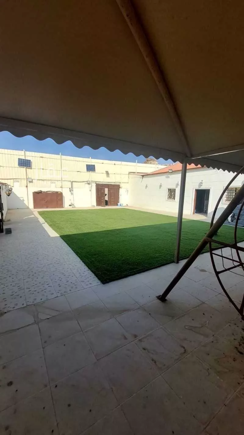 استراحة للبيع في شارع الرشيدي (الشرفاء) 209, مدينة الرشيدي (الشرفاء), منطقة مكة المكرمة 1 صورة