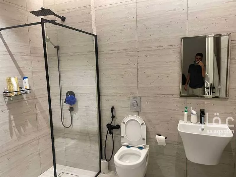 شقة للبيع في شارع الكاتب, حي العارض, مدينة الرياض, منطقة الرياض 1 صورة