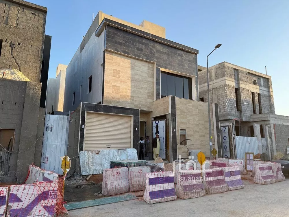 فيلا للبيع في شارع عمر بن الشهيد, حي النهضة, مدينة الرياض, منطقة الرياض 1 صورة