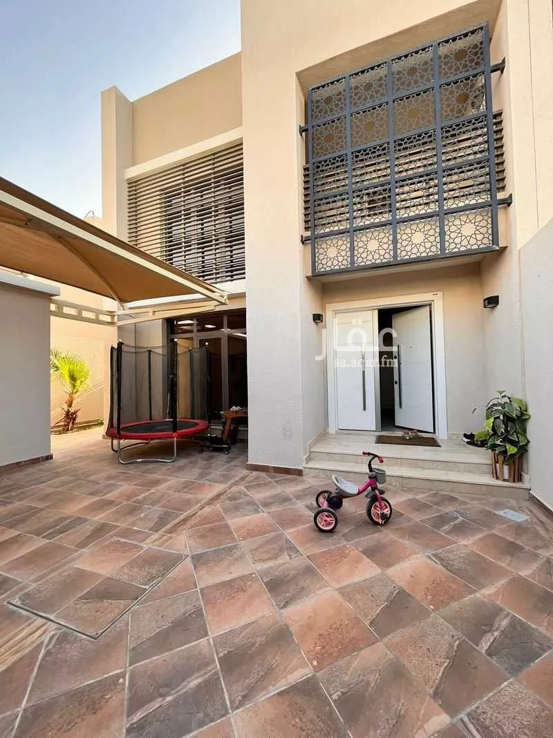 فيلا للبيع في شارع سعيد بن شعبان, حي الرمال, مدينة الرياض, منطقة الرياض 1 صورة