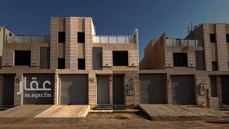 دور للبيع في شارع محمد الطرابلسي, حي عكاظ, مدينة الرياض, منطقة الرياض 1 صورة