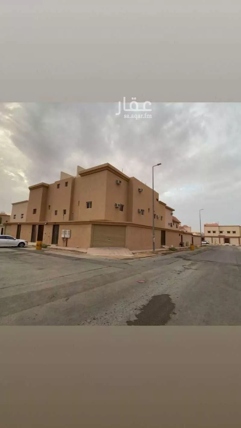 فيلا للبيع في شارع الحارث بن عبدالله البجلي, حي الهدا, مدينة المزاحميه, منطقة الرياض 1 صورة