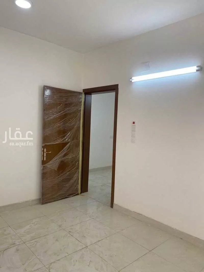 عمارة للإيجار في شارع شارع 11 ب, حي المطار, مدينة جازان, منطقة جازان 1 صورة