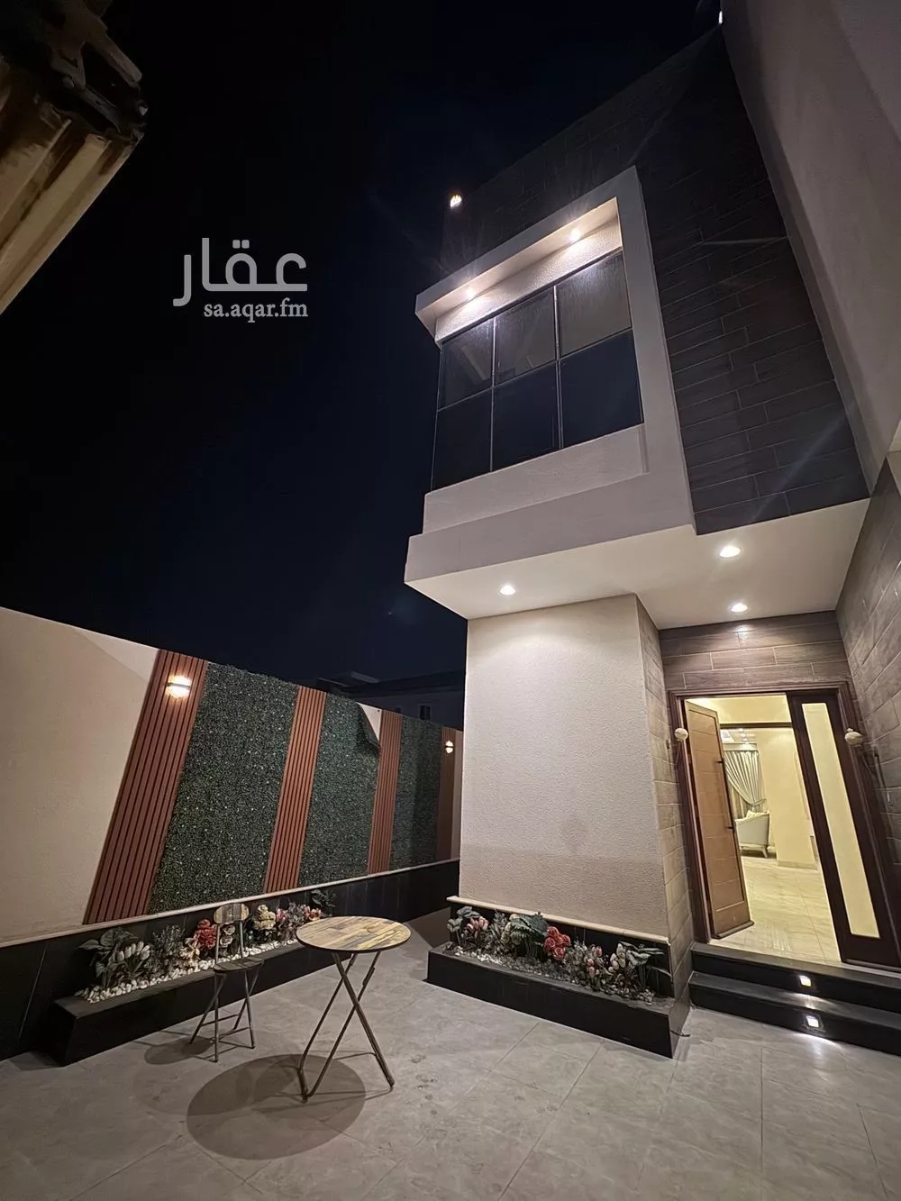 فيلا للإيجار في شارع صالح السالم, حي الياقوت, مدينة جدة, منطقة مكة المكرمة 1 صورة