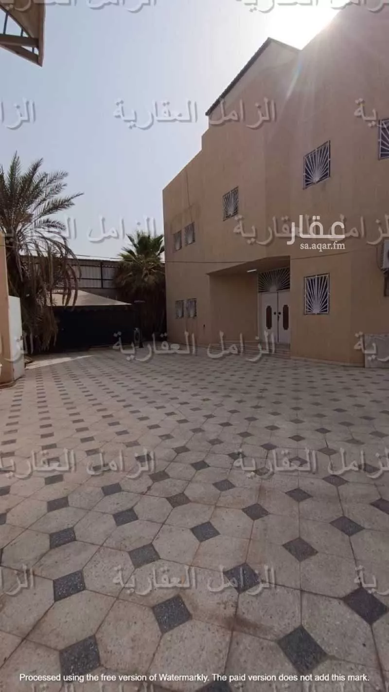 فيلا للبيع في شارع الخطائط, حي المعذر, مدينة الرياض, منطقة الرياض 1 صورة