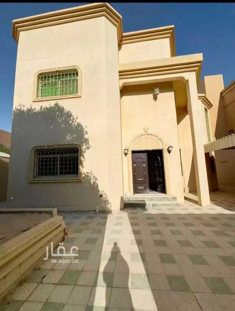 فيلا للإيجار في شارع عبدالله الدارمي, حي النهضة, مدينة الرياض, منطقة الرياض 1 صورة