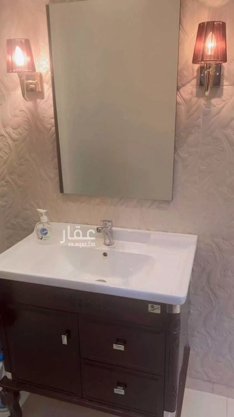 فيلا للبيع في شارع الطويراني, حي قرطبة, مدينة الرياض, منطقة الرياض 1 صورة