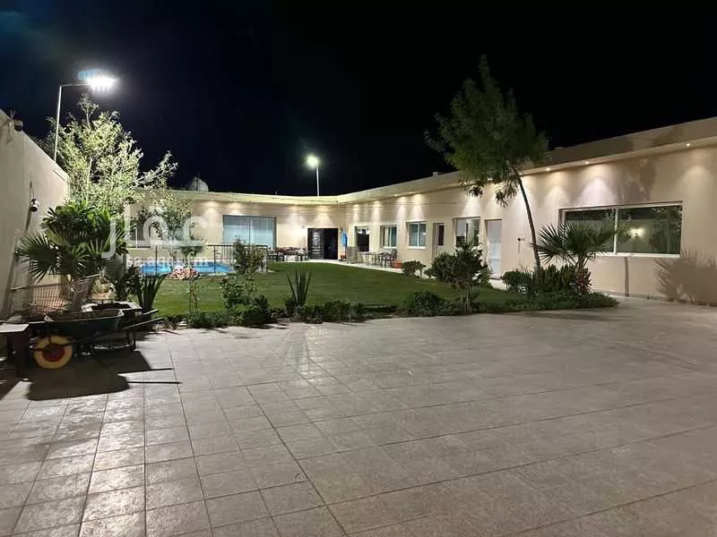 استراحة للبيع في حي الخير, مدينة الرياض, منطقة الرياض 1 صورة