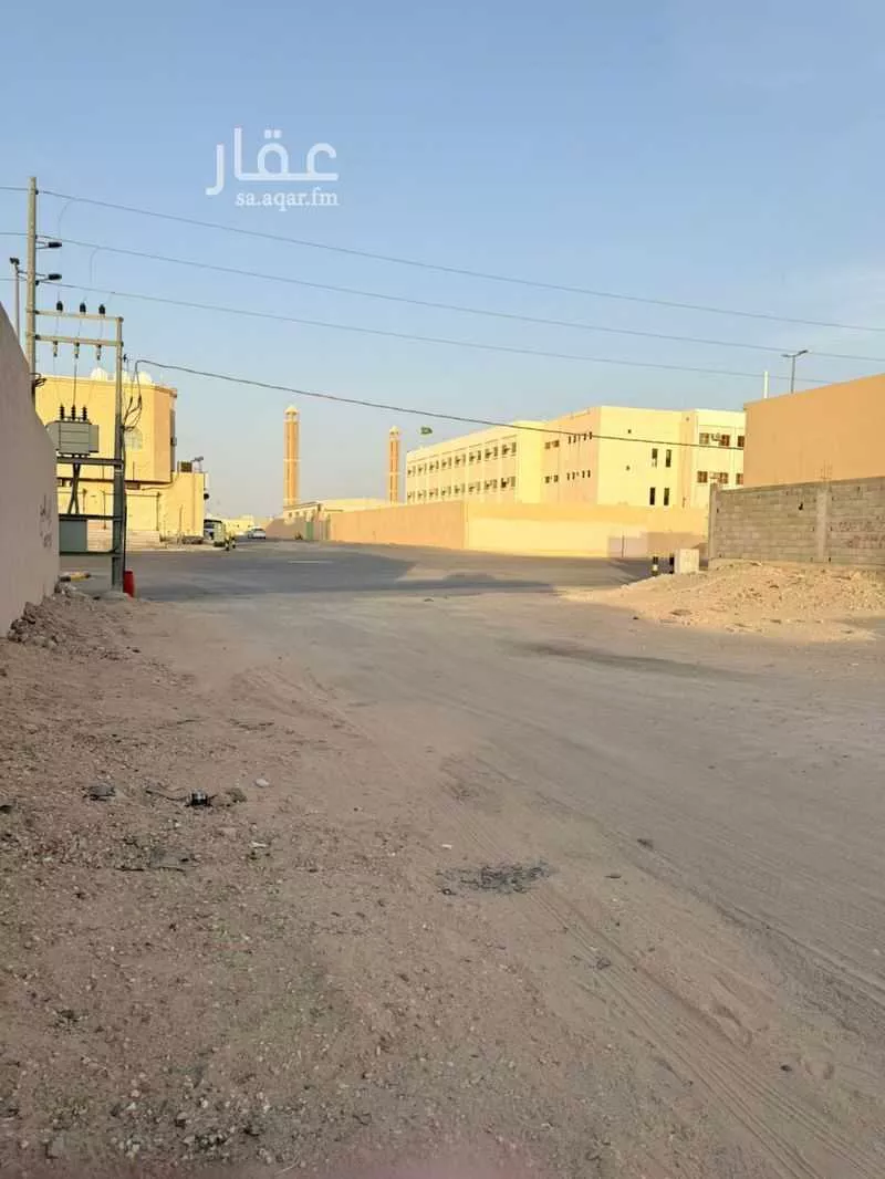 أرض للبيع في شارع سعد بن ابي وقاص, حي المحمدية, مدينة حفر الباطن, المنطقة الشرقية 1 صورة