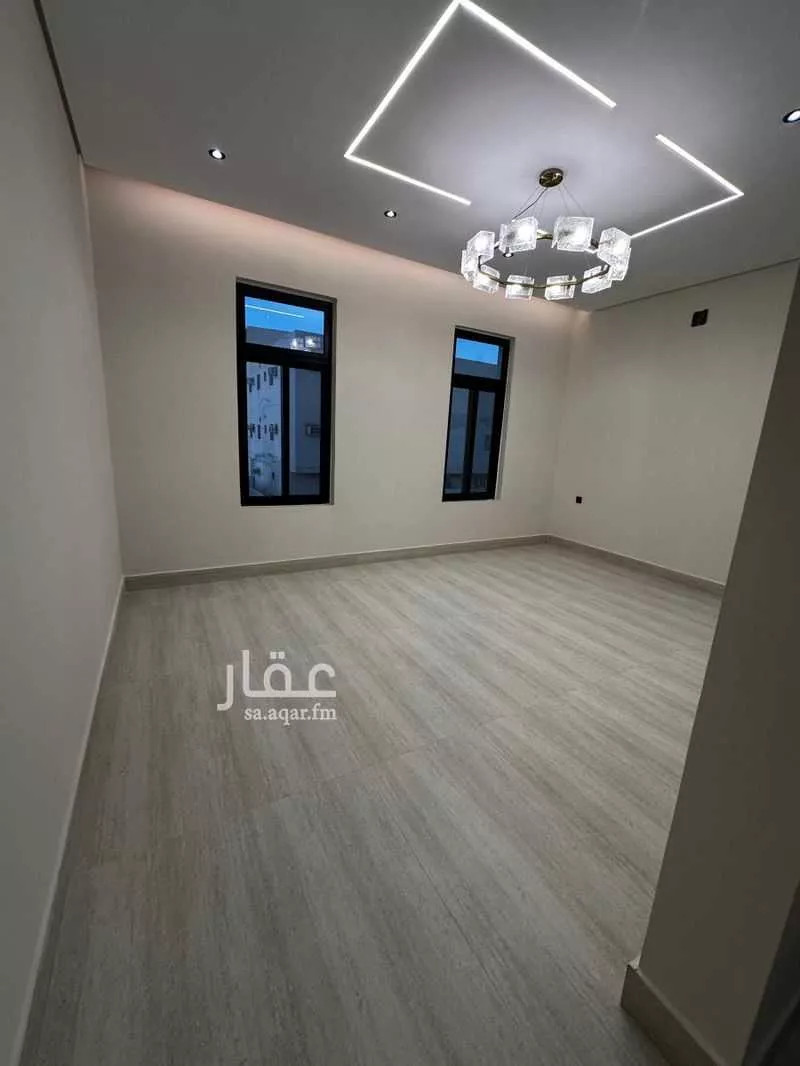 دور للبيع في شارع نجم الدين الايوبي, حي طويق, مدينة الرياض, منطقة الرياض 1 صورة