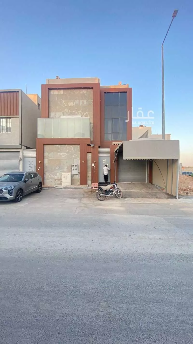 فيلا للبيع في شارع يحيى بن جزلة, حي الرمال, مدينة الرياض, منطقة الرياض 1 صورة