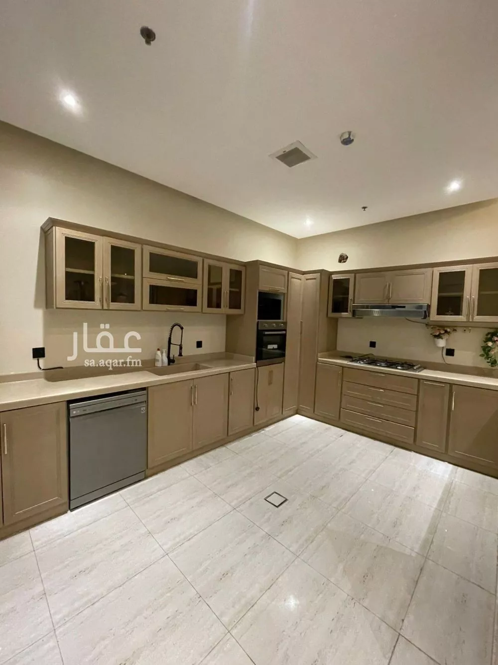 شقة للإيجار في شارع البساله, حي القادسية, مدينة الرياض, منطقة الرياض 1 صورة