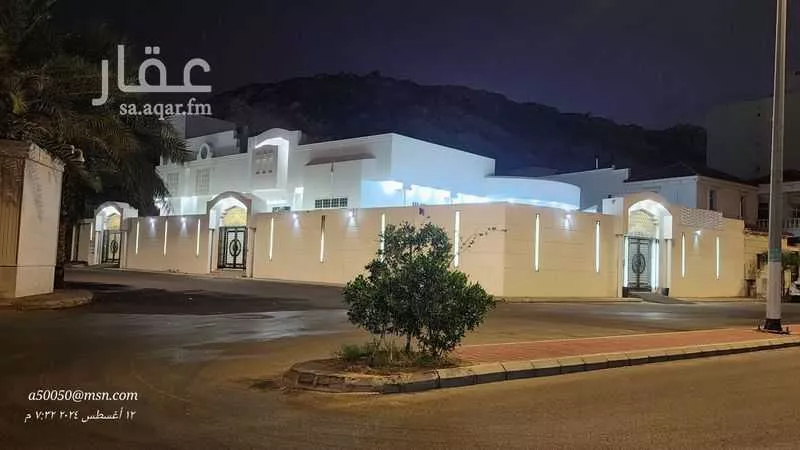 فيلا للبيع في شارع ابو طاهر المحلي, حي بطحاء قريش, مدينة مكه المكرمه, منطقة مكة المكرمة 1 صورة