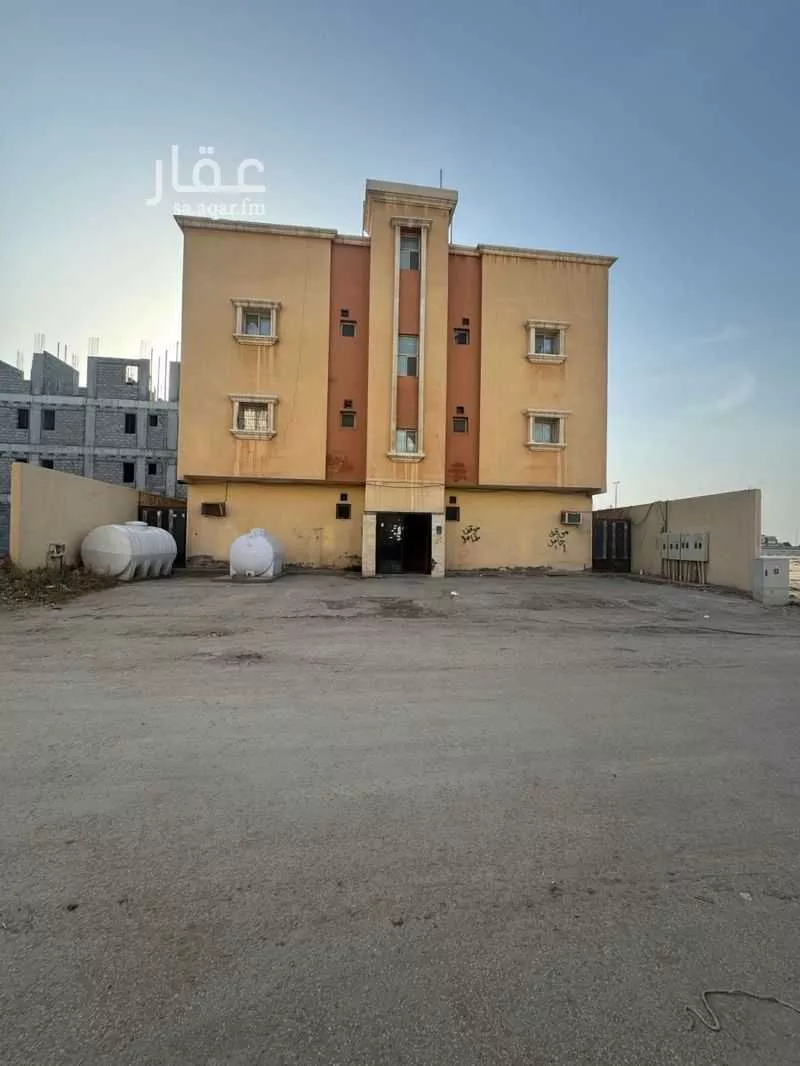 عمارة للبيع في شارع 46ب, حي النور, مدينة الدمام, المنطقة الشرقية 1 صورة