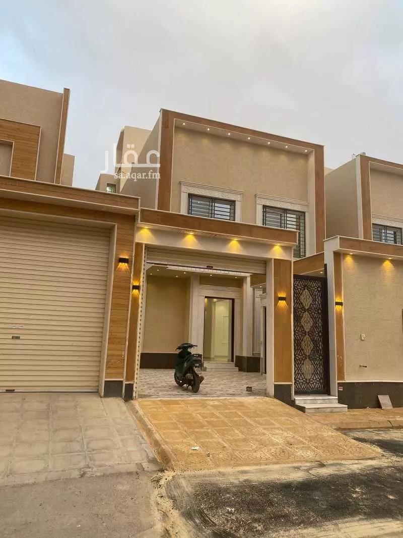 فيلا للبيع في شارع تمام بنت الحسين ، حي عكاظ ، الرياض ، منطقة الرياض 1 صورة