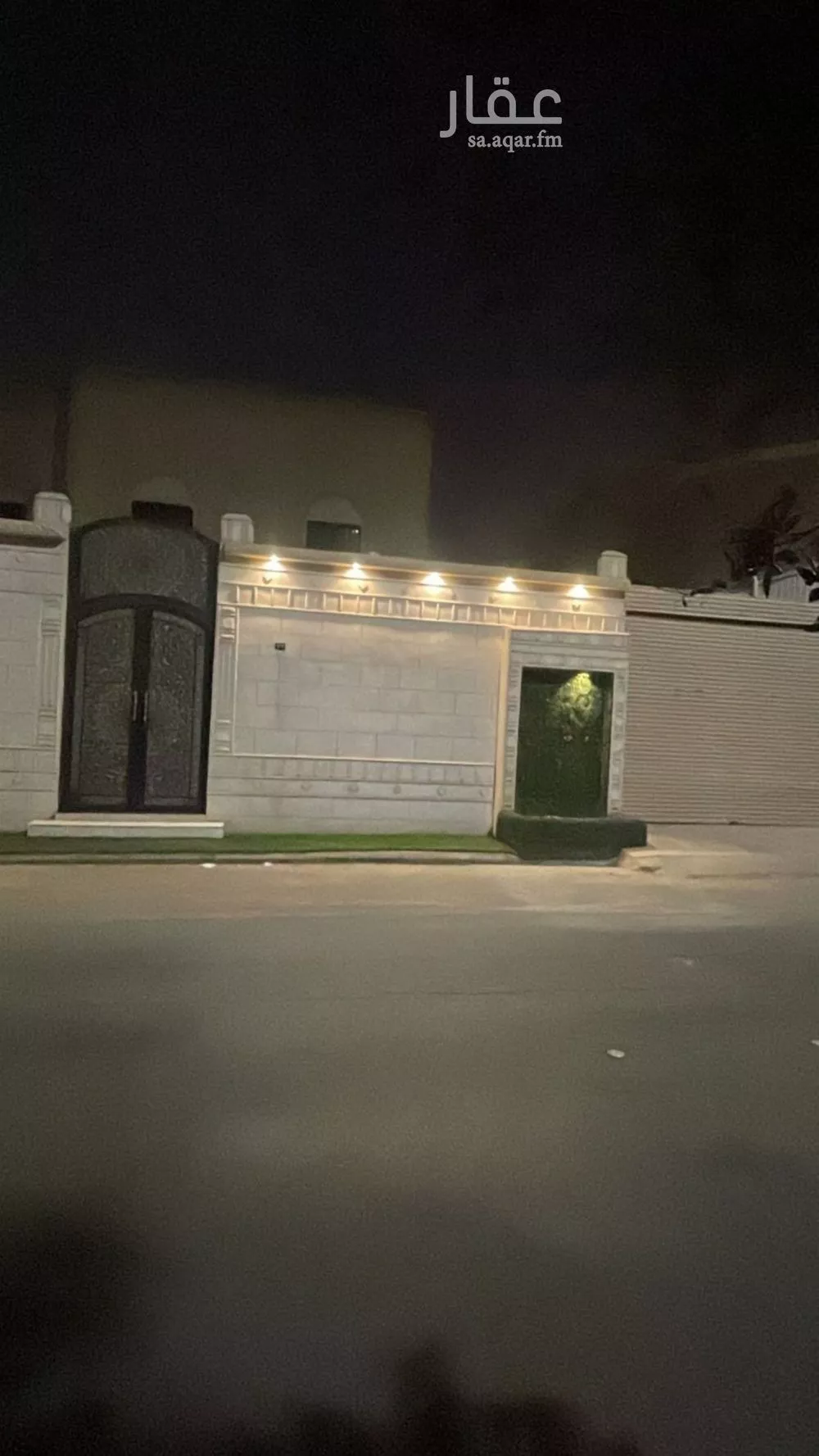 فيلا للبيع في شارع عبدالله بن رشيد, حي الروضة, مدينة الرياض, منطقة الرياض 1 صورة