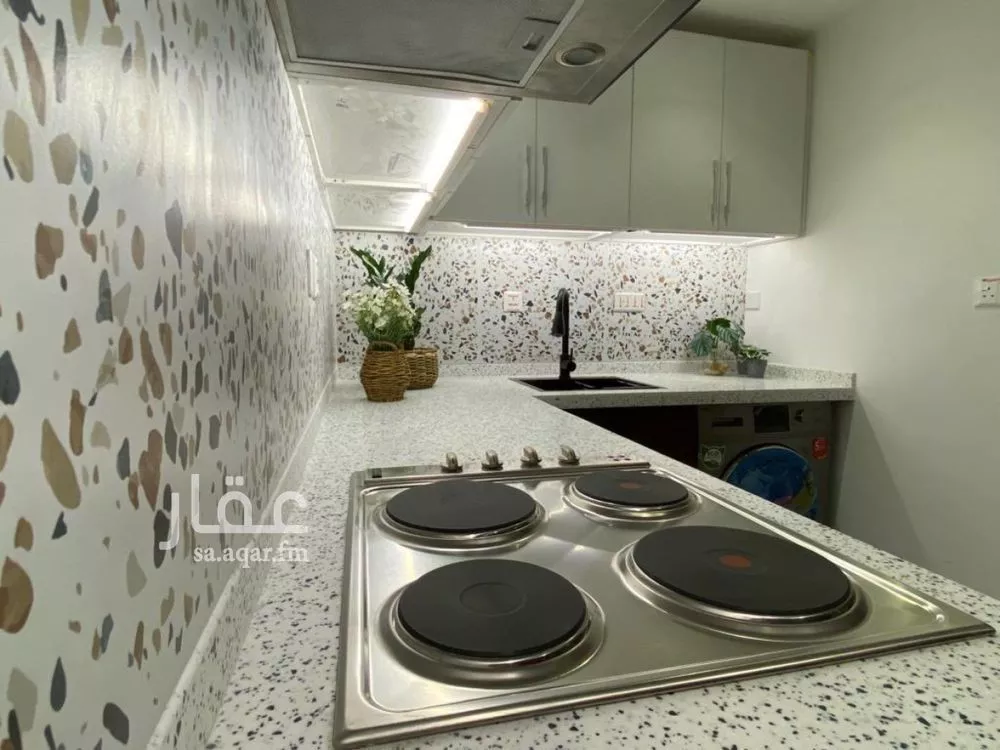 شقة للإيجار في شارع رقم 53, حي الملقا, مدينة الرياض, منطقة الرياض 1 صورة