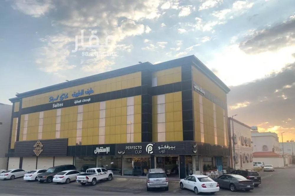 عمارة للبيع في حي الحوية, مدينة امارة منطقة مكة المكرمة - الطائف, منطقة مكة المكرمة 1 صورة