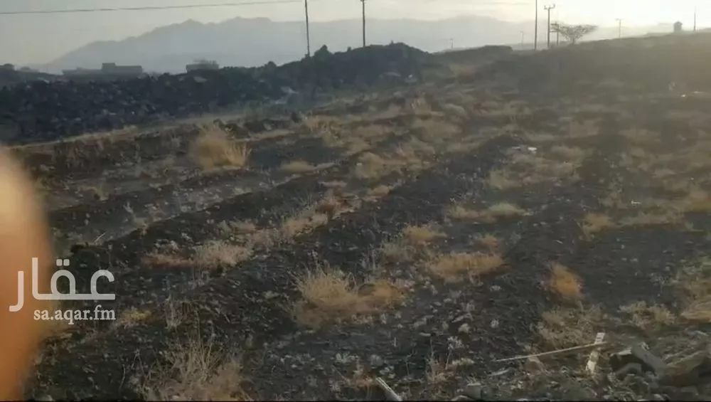 أرض للبيع في شارع داخلي , حي ام الطرف, مدينة الكامل, منطقة مكة المكرمة 1 صورة