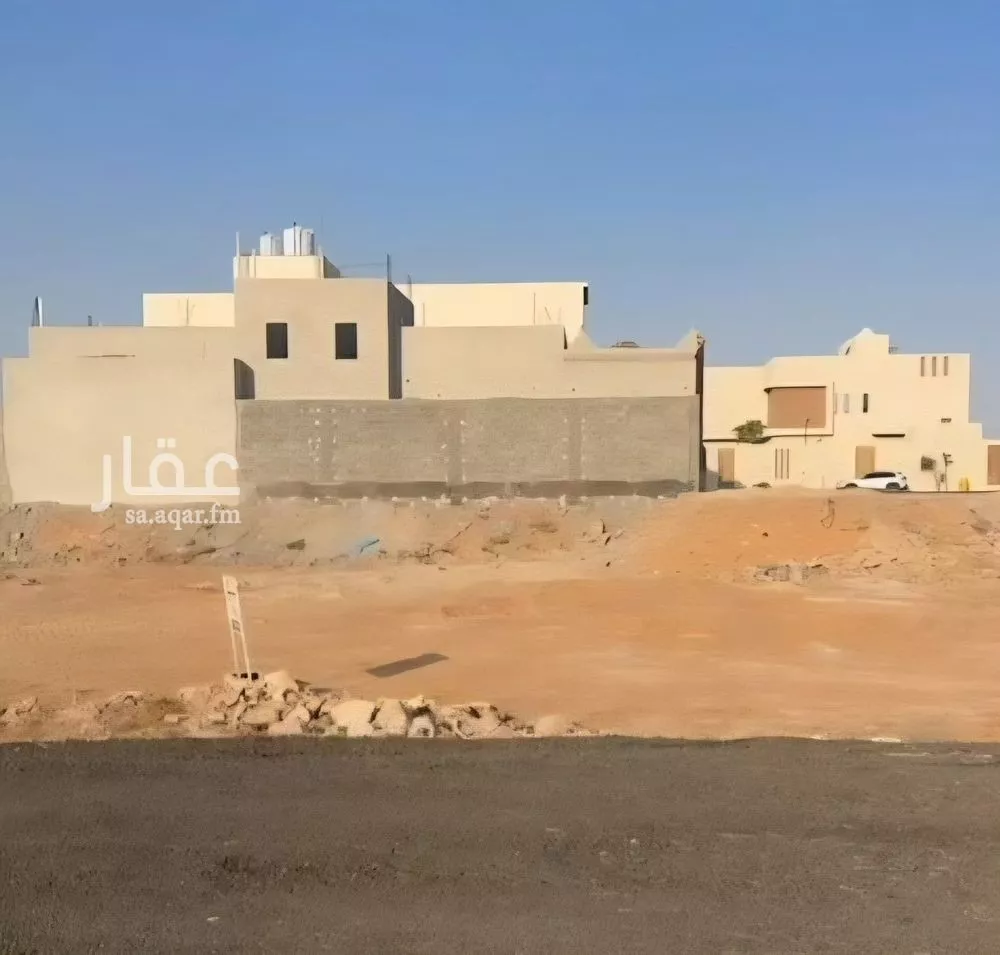 أرض للبيع في شارع داخلي , حي الرياضي, مدينة عنيزه, منطقة القصيم 1 صورة
