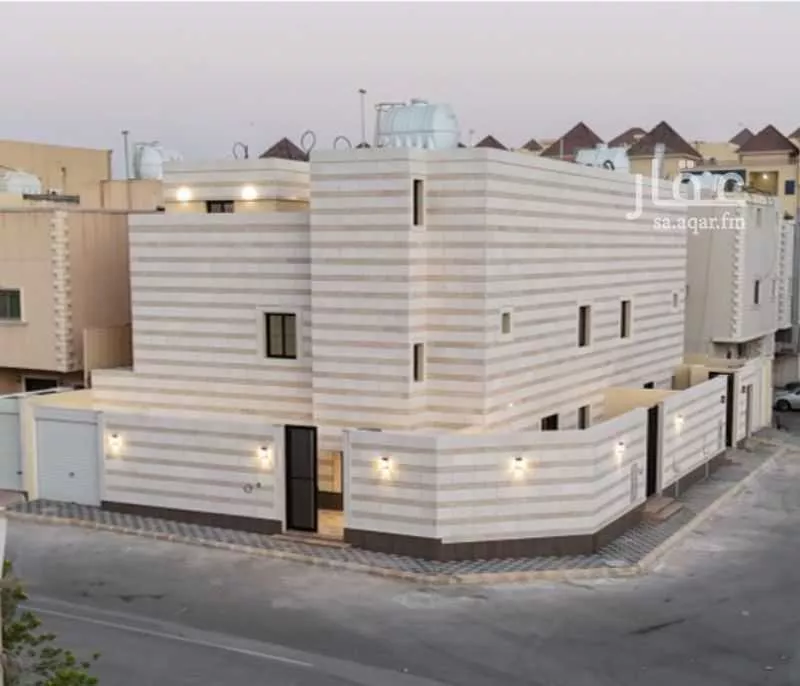 عمارة للبيع في شارع اللبان, حي التعاون, مدينة الرياض, منطقة الرياض 1 صورة