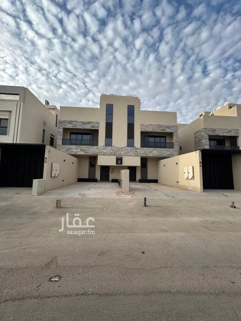 دور للبيع في شارع رقم 173, حي المونسية, مدينة الرياض, منطقة الرياض 1 صورة