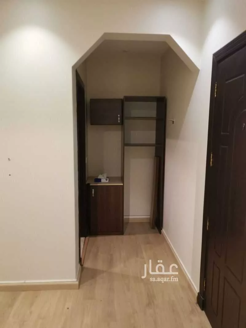 شقة للإيجار في شارع محمد بن عبدالعزيز الدغيثر, حي الملقا, مدينة الرياض, منطقة الرياض 1 صورة