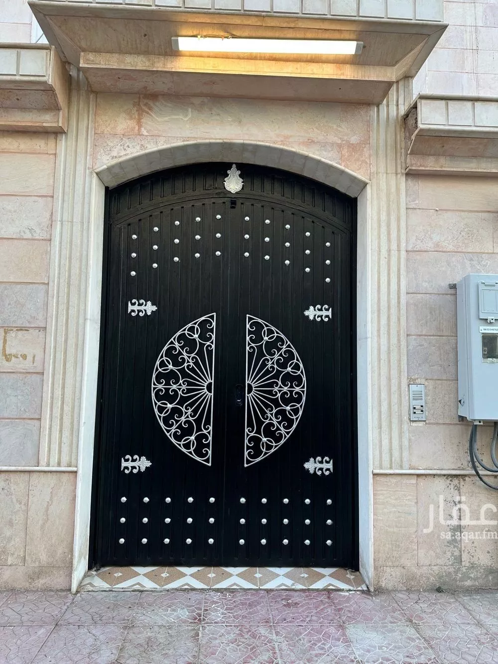 شقة للبيع في شارع صفوان بن قتادة, حي شوران, مدينة المدينه المنوره, منطقة المدينة المنورة 1 صورة