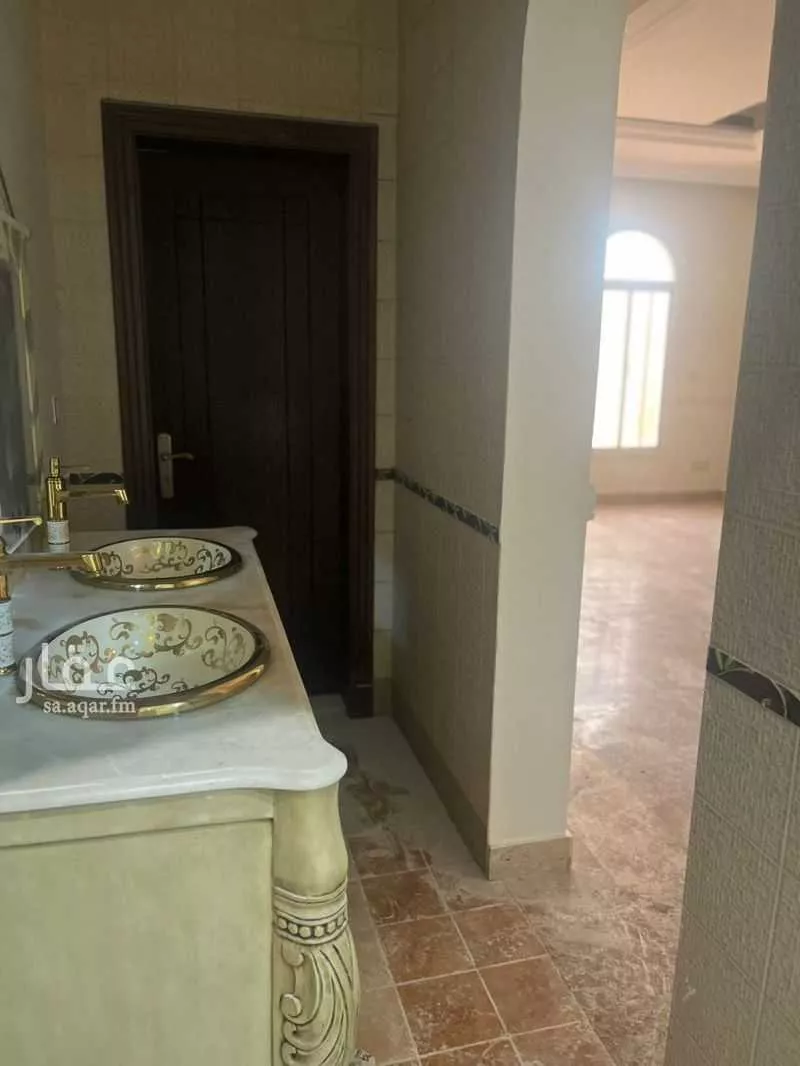 فيلا للبيع في شارع امنه بنت وهب, حي النعيم, مدينة جدة, منطقة مكة المكرمة 1 صورة