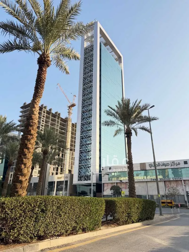 عمارة للإيجار في شارع عبدالله بن زمعة, حي العليا, مدينة الرياض, منطقة الرياض 1 صورة