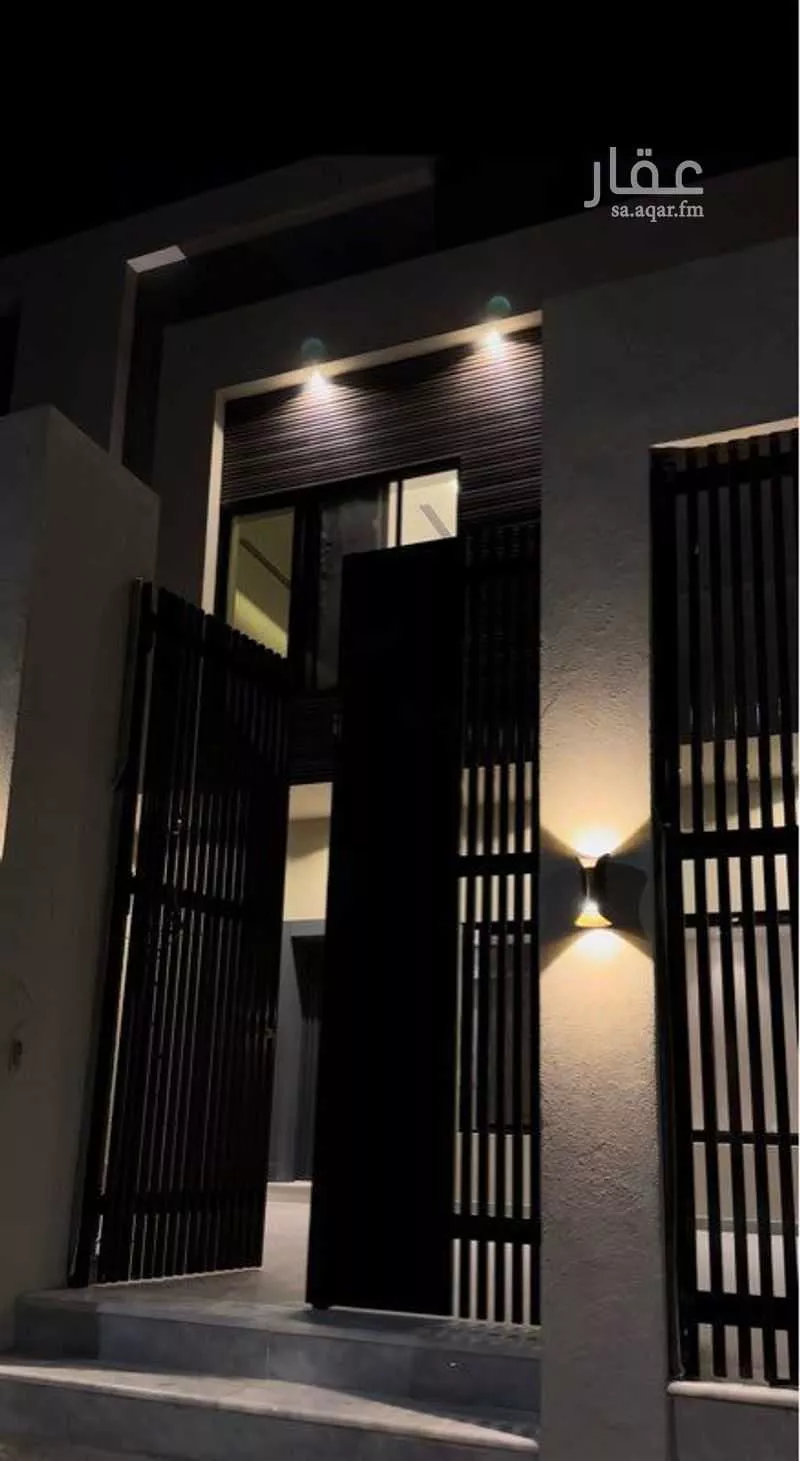فيلا للبيع في شارع الامير سعد بن عبدالعزيز الفرعي, حي المريكبات, مدينة الدمام, المنطقة الشرقية 1 صورة