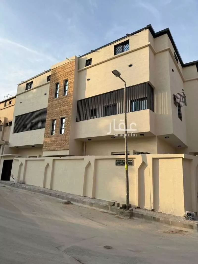 عمارة للإيجار في شارع القاضي الجلابي, حي أم الحمام الغربي, مدينة الرياض, منطقة الرياض 1 صورة