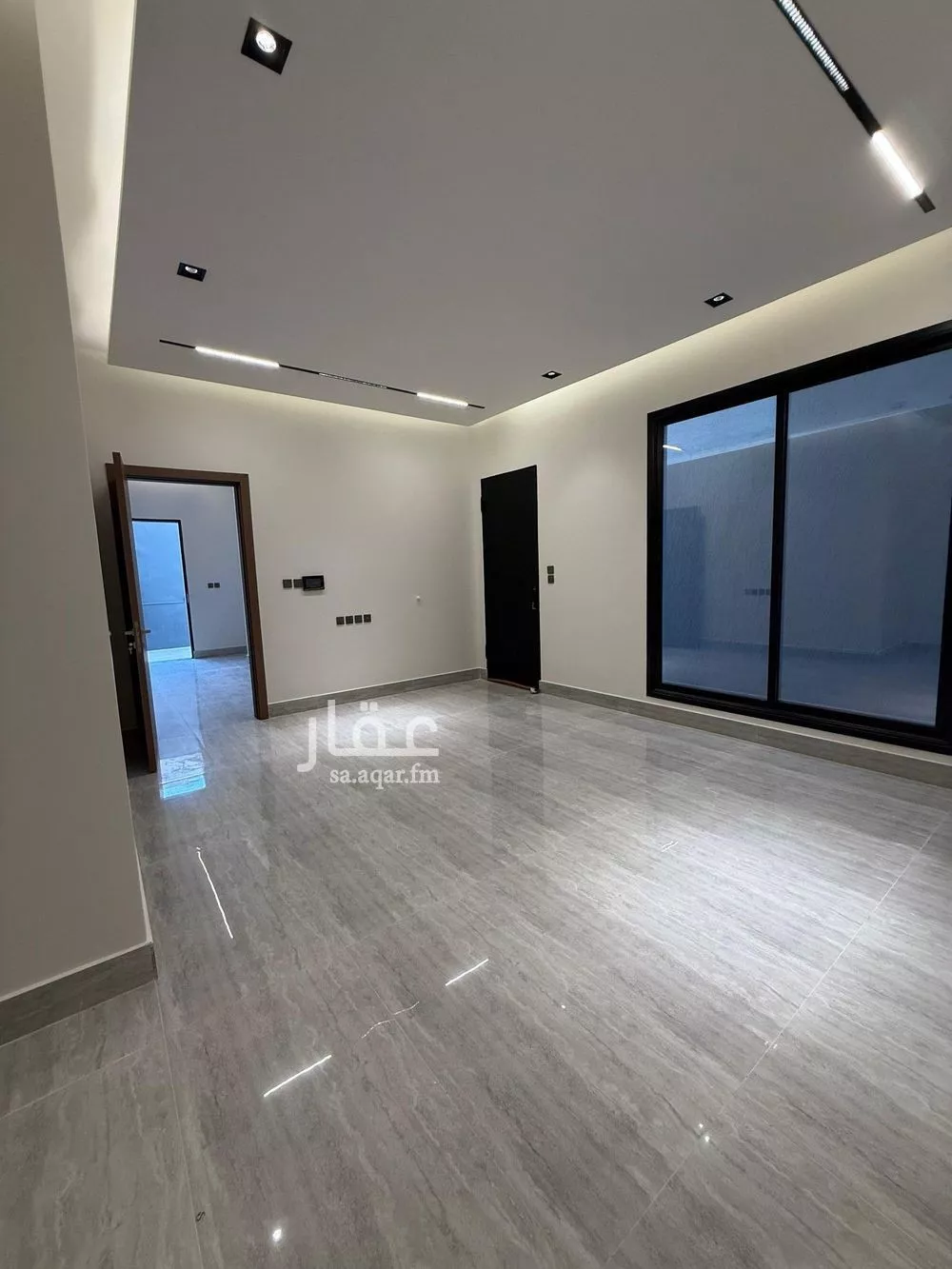 شقة للبيع في شارع الشيخ حسن بن حسين بن علي, حي المونسية, مدينة الرياض, منطقة الرياض 1 صورة