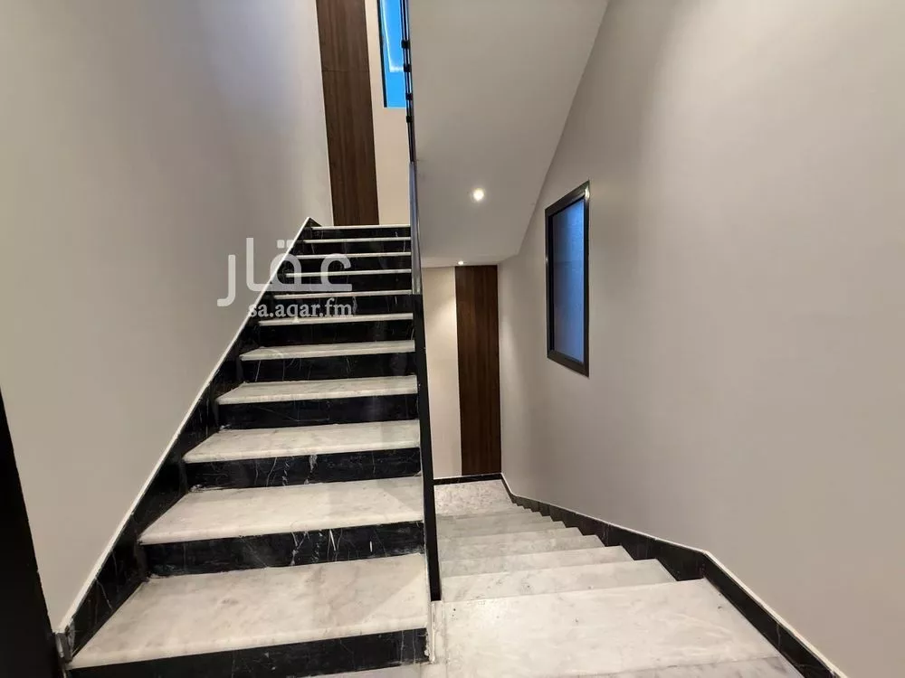 دور للبيع في شارع خرزة, حي الرمال, مدينة الرياض, منطقة الرياض 1 صورة