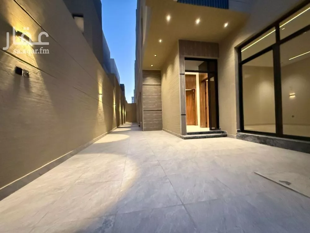 دور للبيع في شارع رقم 322, حي المونسية, مدينة الرياض, منطقة الرياض 1 صورة