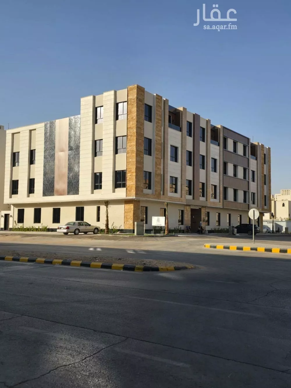 شقة للبيع في شارع الشيخ حسن بن حسين بن علي, حي المونسية, مدينة الرياض, منطقة الرياض 1 صورة