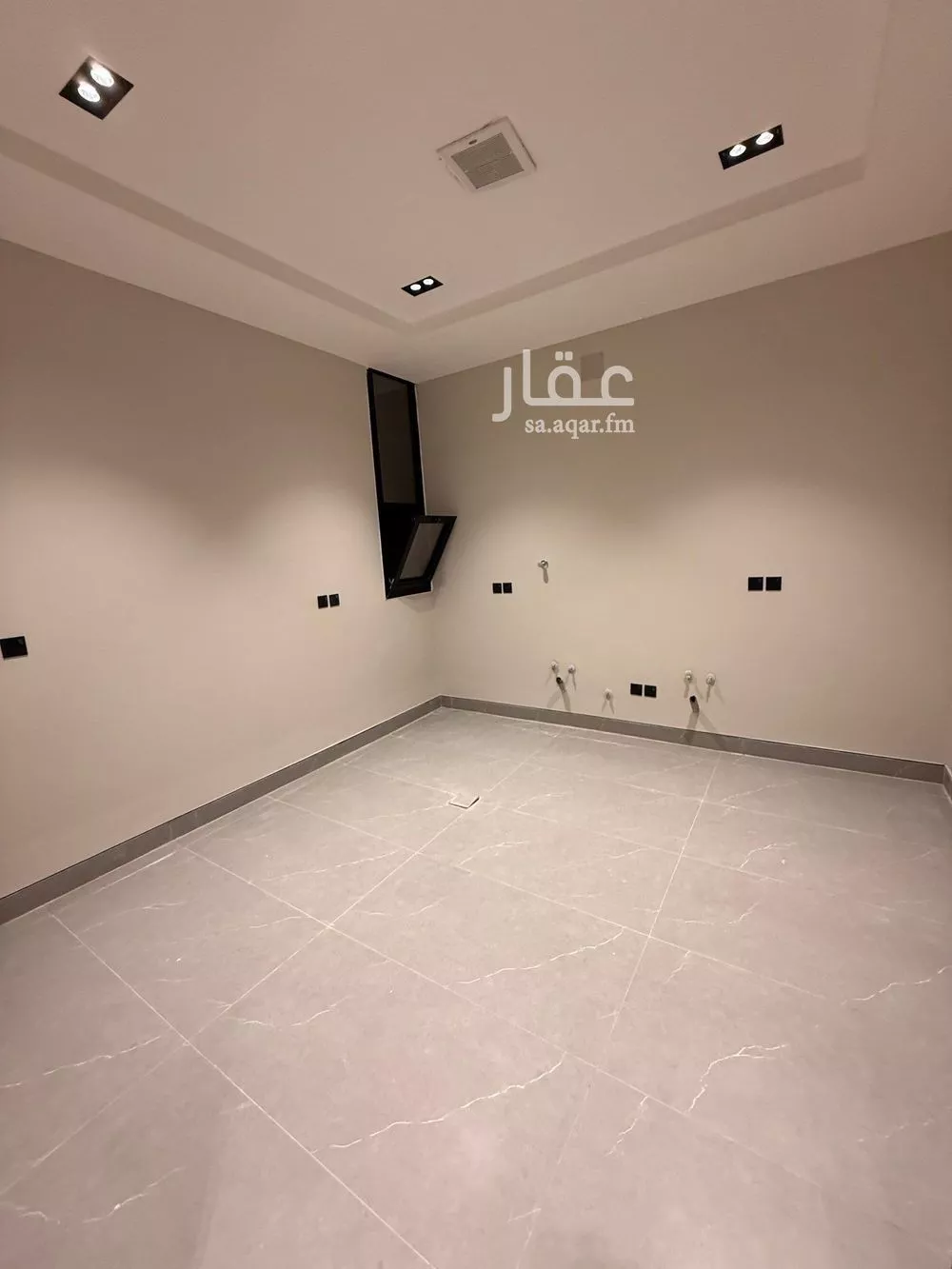 شقة للبيع في شارع الواسط, حي إشبيلية, مدينة الرياض, منطقة الرياض 1 صورة