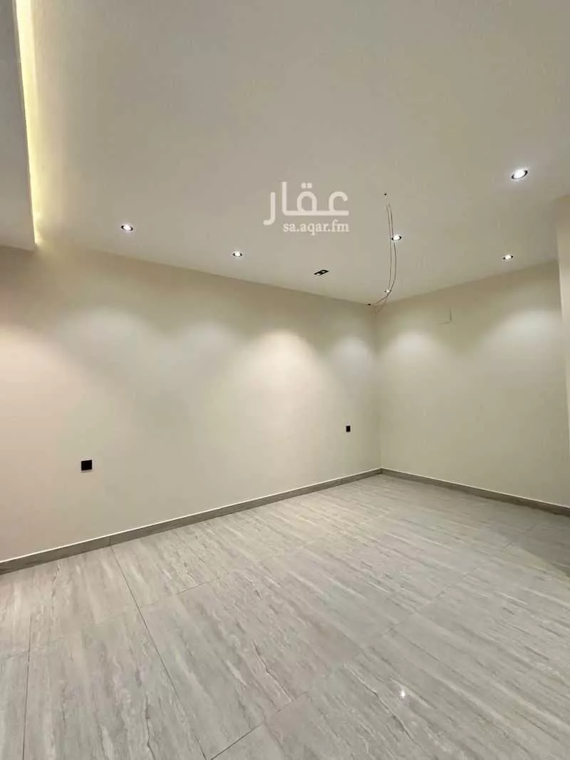 شقة للبيع في شارع العزيزية 50, حي العزيزية, مدينة الجبيل, المنطقة الشرقية 1 صورة