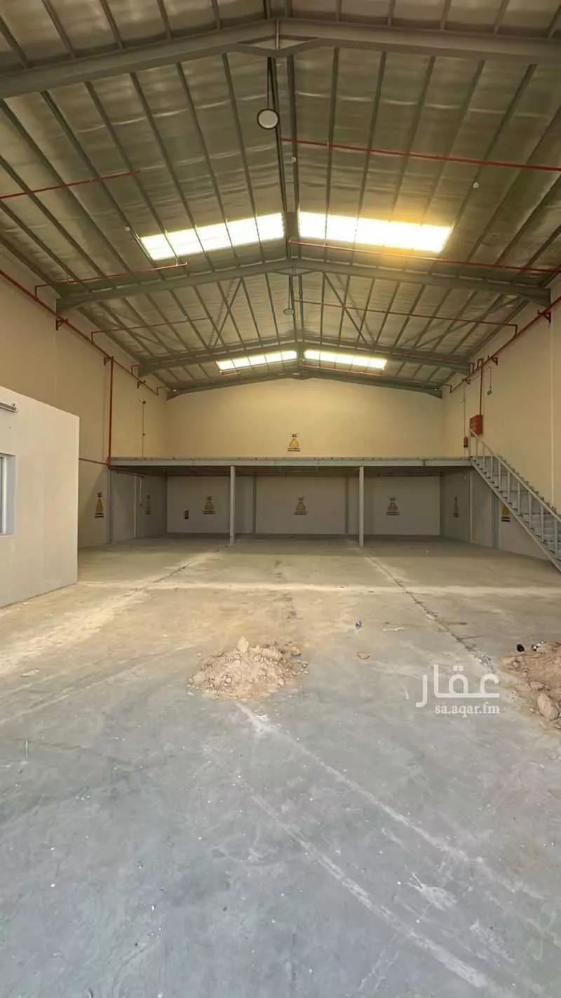 مستودع للإيجار في شارع اسعد بن سلامة الانصاري, حي العزيزية, مدينة الرياض, منطقة الرياض 1 صورة
