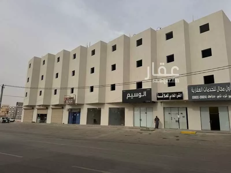 عمارة للإيجار في شارع الملك سعود بن عبدالعزيز, حي المروج, مدينة المزاحميه, منطقة الرياض 1 صورة