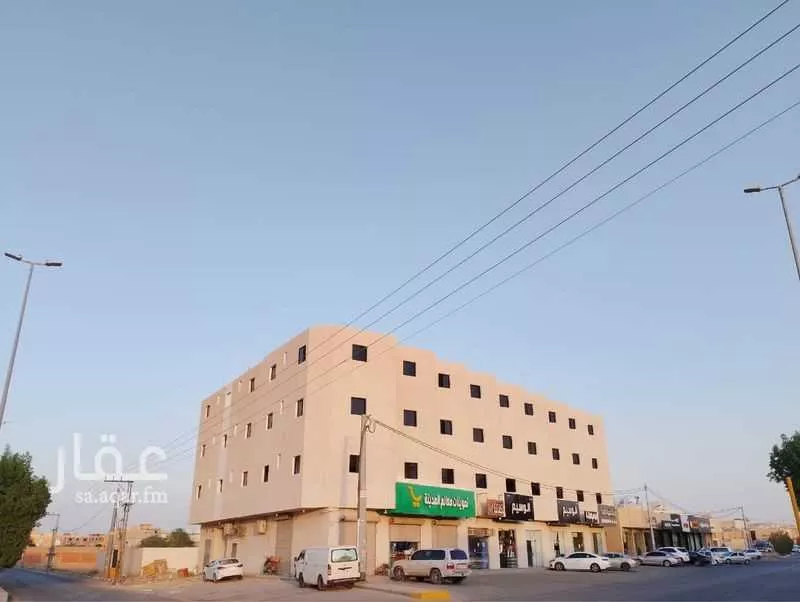 عمارة للإيجار في شارع الملك سعود بن عبدالعزيز, حي المروج, مدينة المزاحميه, منطقة الرياض 1 صورة