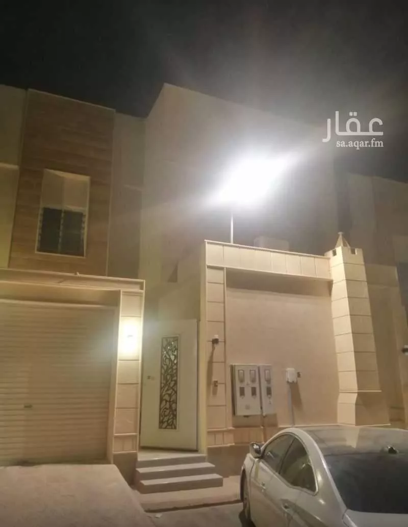 فيلا للبيع في شارع تبوك, حي ظهرة لبن, مدينة الرياض, منطقة الرياض 1 صورة