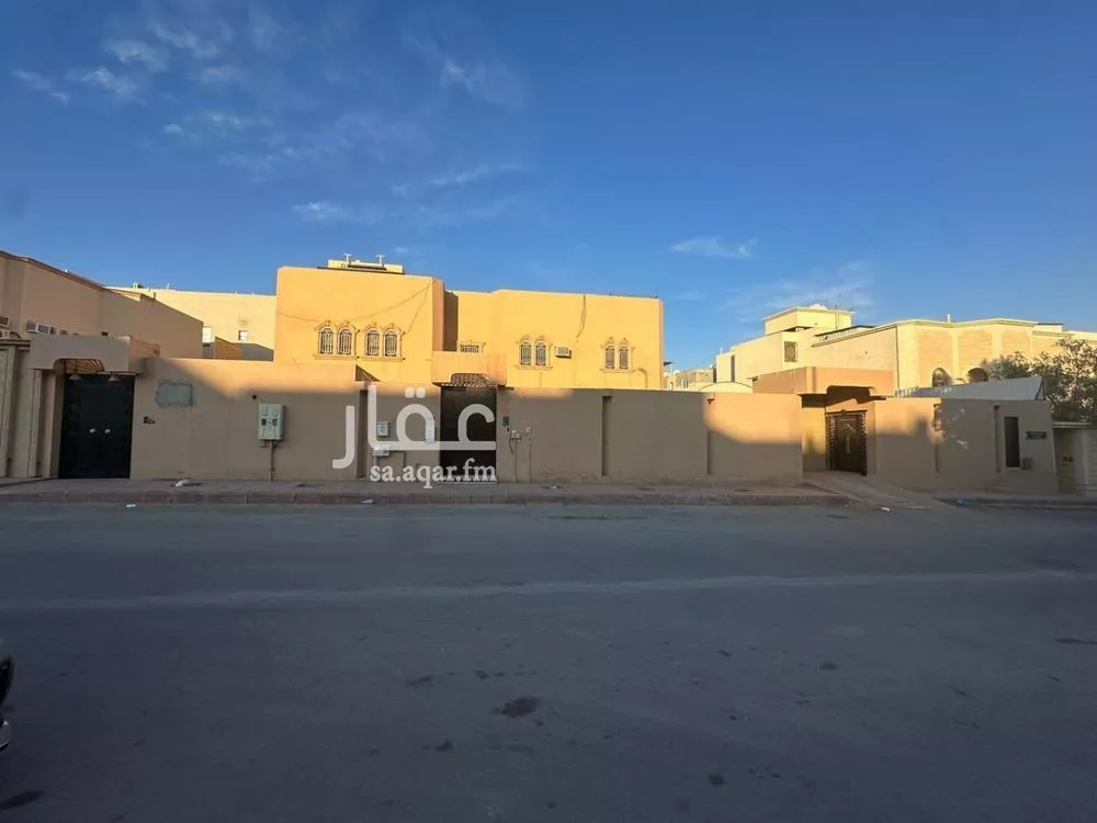 فيلا للبيع في شارع ضياء الخفاف, حي الشفاء, مدينة الرياض, منطقة الرياض 1 صورة