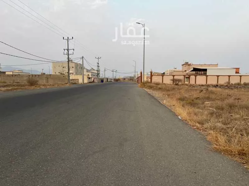 أرض للبيع في شارع صندل 2648 ، مندرمربة ، منطقة عسير 1 صورة