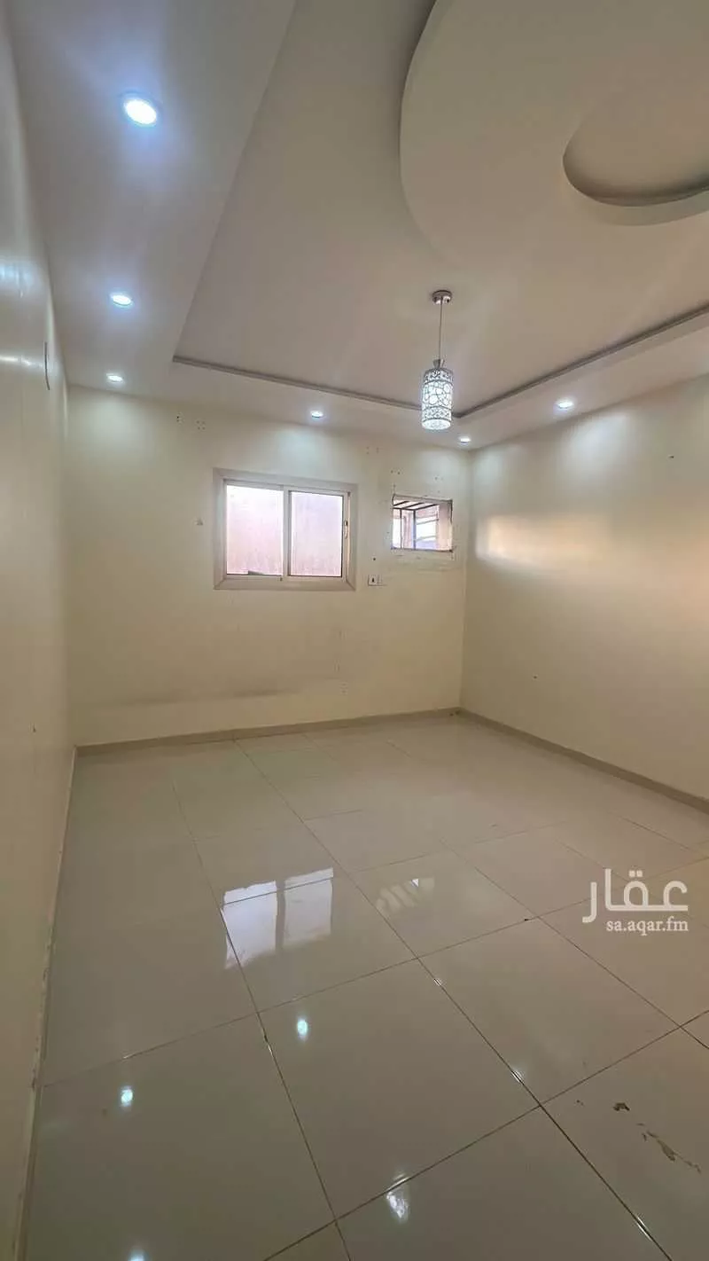 شقة للإيجار في شارع شهاب بن مالك ، حي الروضة ، تبوك ، منطقة تبوك 1 صورة