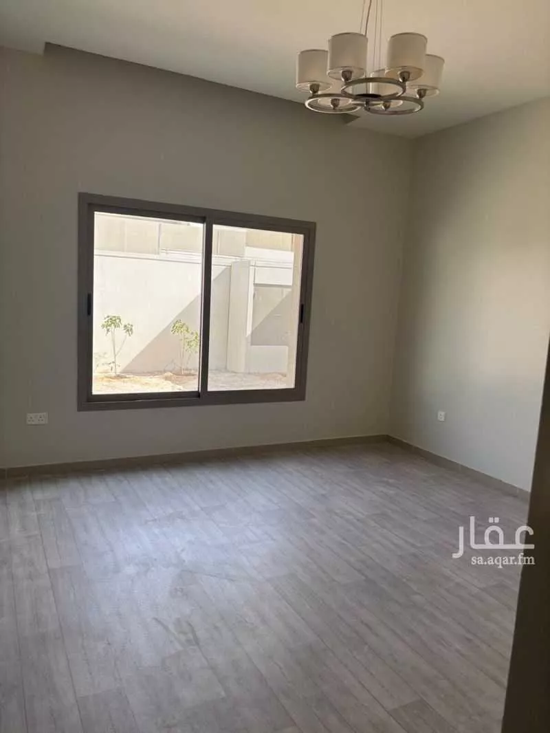 فيلا للإيجار في شارع 570131, حي الظهران, مدينة الظهران, المنطقة الشرقية 1 صورة